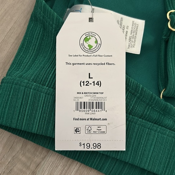 Hunter green time and true swimsuit top size large new with tags - Picture 3 of 3